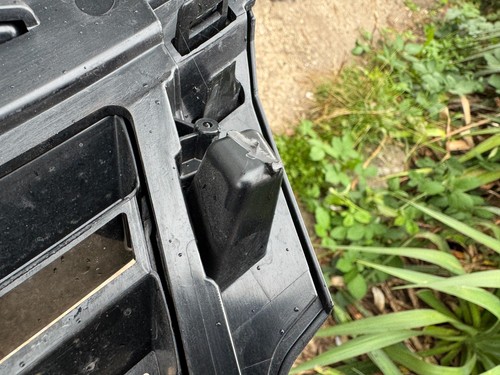 RANGE ROVER SPORT L461 2022 on FRONT BUMPER GRILLE N9X28200A GENUINE DAMAGED - Picture 9 of 18