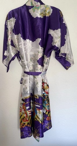 Kaiyu Japanese Satin Robe - Picture 4 of 8