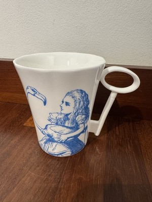 Whittard Mad Hatters Tea Party Porzellan Becher Schlüsselgriff blau Alice im Wunderland