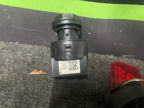 OEM 2018 Polaris Axys 800 Ignition Switch Key 4012165 2015-2020 850 600 4011002 - Picture 2 of 4