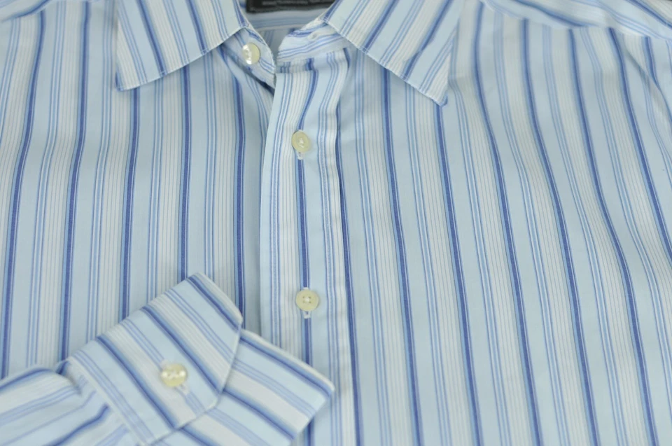 Tom James Executive Men's Blue & White Striped Luxury Cotton Dress Shirt 15 x 33 - Image 3 of 4