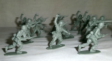 vintage Soldier Army Figures 2" gray x15 Marx 