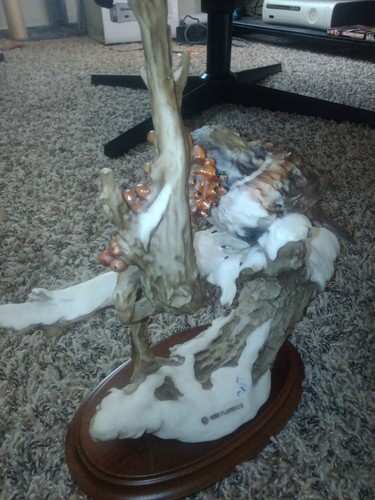 VTG 1982 Giuseppe G Armani Sparrow on Snow Bird Italy Florence Figurine repaired - Picture 4 of 6