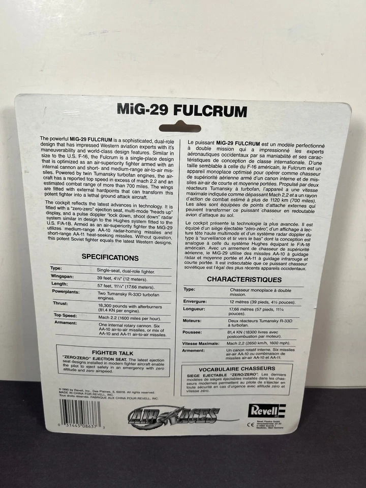 Avión de combate Revell Air Aces MIG-29 FULCRUM fundido a presión 8637 de colección 1990 Foto 3 de 4