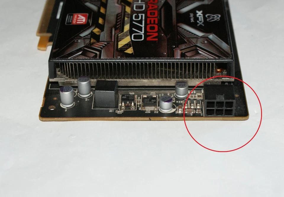 XFX ATi Radeon HD 5770 DVI x2/Mini DisplayPort 1 gb GDDR5 PCIE Graphics Card - Image 4 of 4