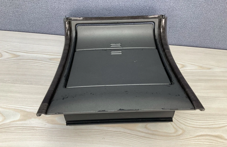 ⭐️ 2003-2006 GMC Sierra Yukon Denali передний центральный подстаканник ободок отделка. Оригинальный производитель оборудования. - Изображение 4 из 4