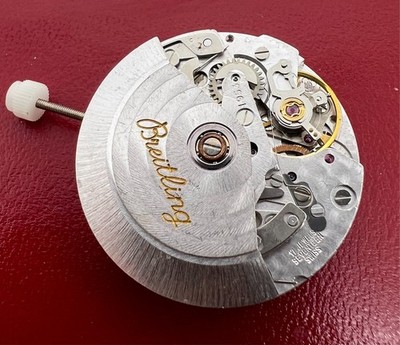 Décryptage : Les Mouvements Valjoux 7750 dans les Répliques Breitling