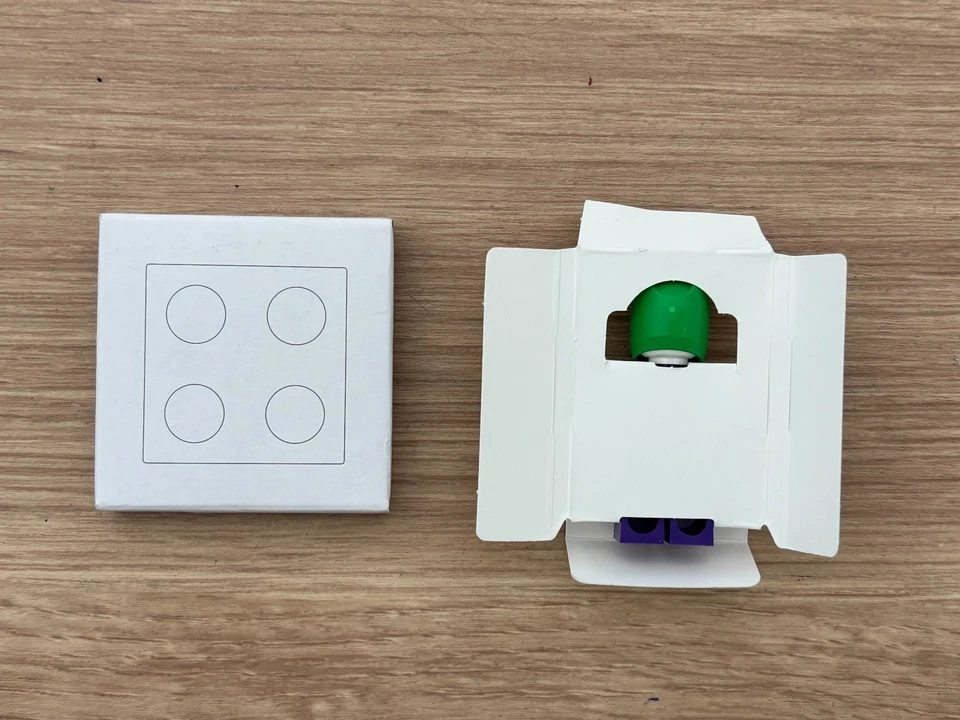 NEW & RARE LEGO IMPOSTER JOKER BATMAN minifigure ADVENTURES IN GOTHAM CITY BOOK - Image 2 of 2