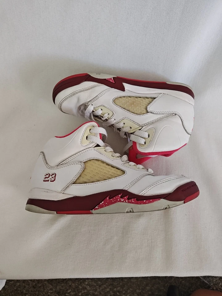 Niños Jóvenes Nike Air Jordan V 5 Retro Blanco Legado Rojo Escarlata Fuego Zapatos 1.5Y Foto 4 de 4