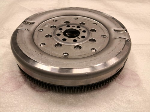 OEM AUDI RS3 RSQ3 TTRS CUPRA FORMENTOR 2.5L TFSI FLYWHEEL NEW!!! 07K105266H! - Picture 9 of 10
