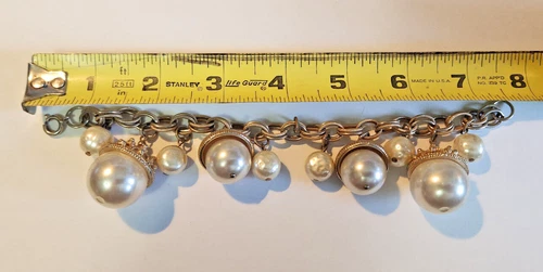 Faux Pearls and Chain with dangles Vintage Costume Jewelry Bracelet