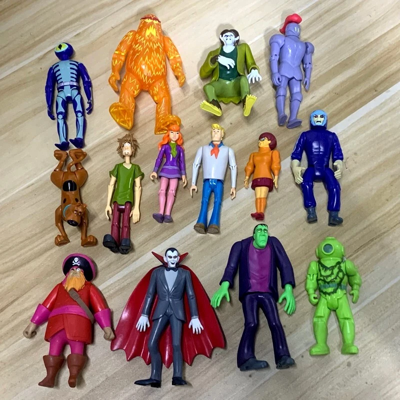 Figuras de 5"" Scooby Doo Crew Mates Fred Shaggy Wolfman Drácula Knight Villains Foto 2 de 2