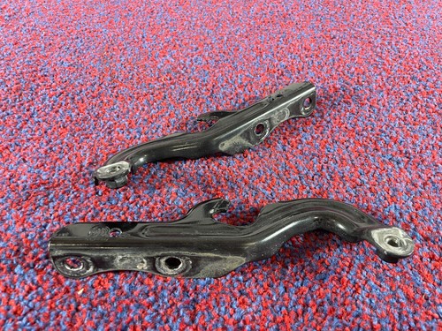 JEEP GRAND CHEROKEE SRT 6.4L 11-23 OEM 2X HOOD CARRIER BRACKET SUPPORT HINGE 70K - Picture 4 of 5
