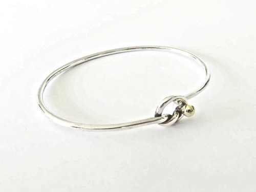 Knot Hook Bangle Bracelet 