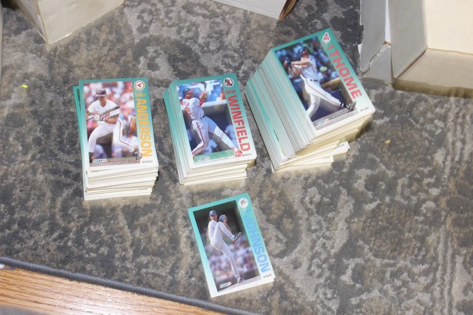 1992 Fleer Baseball Complete Your Set You Choose MLB - Image 2 of 2