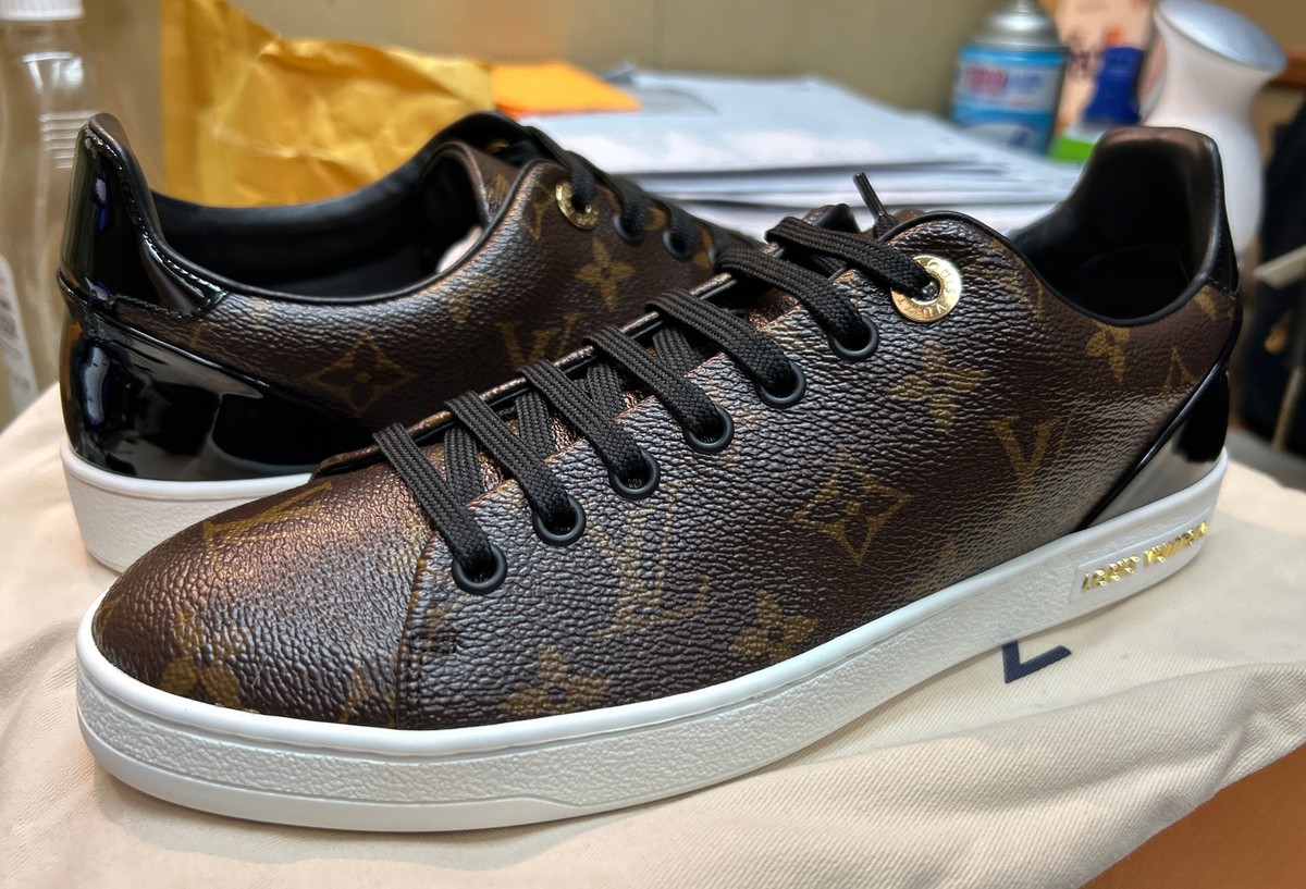 Louis Vuitton Monogram Frontrow Size 8.5/39 Women's Sneakers