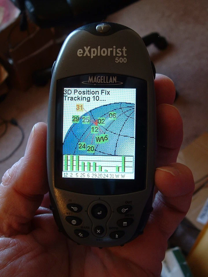 Magellan eXplorist 500 Handheld/s GPS Receiver Bundle World Ship  - Image 3 of 4