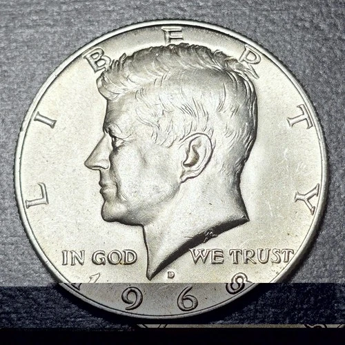 1968 D KENNEDY HALF DOLLAR 40% Silver Coin Uncirculated? Constitutional Round AU