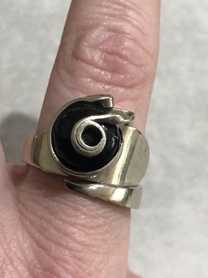 Vintage Designer Alpaca Mexico Wrap Black Stone Design Band Ring