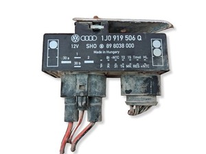 Volkswagen Bora 2000 Diesel Relais Kühlerlüfter 1J0919506Q OZC45736