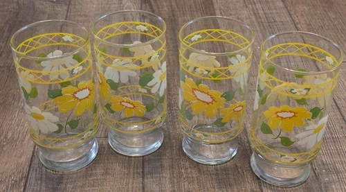 4 Vintage Anchor Hocking HILDI Glasses Yellow Daisy Tumblers Retro Boho 70’s- 6"