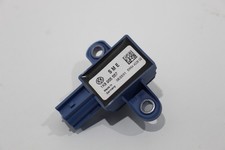 VW Scirocco 137 1K8 Pressure Sensor for Side Impact Airbag System 1K8955557