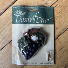 Vintage Vicki Lane Purple Grapes Doorbell Decor Hand Painted Lighted Anderson