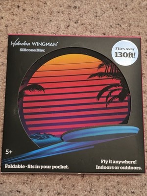New Waboba Wingman SPACE Flexible Silicone Frisbee Flying Disc Flies Over 130ft