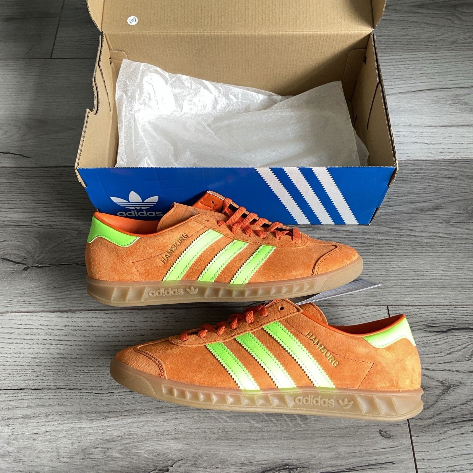 SAOLA Adidas Originals Hamburg arancione verde solare taglia UK 7 nuove con etichette IH5460