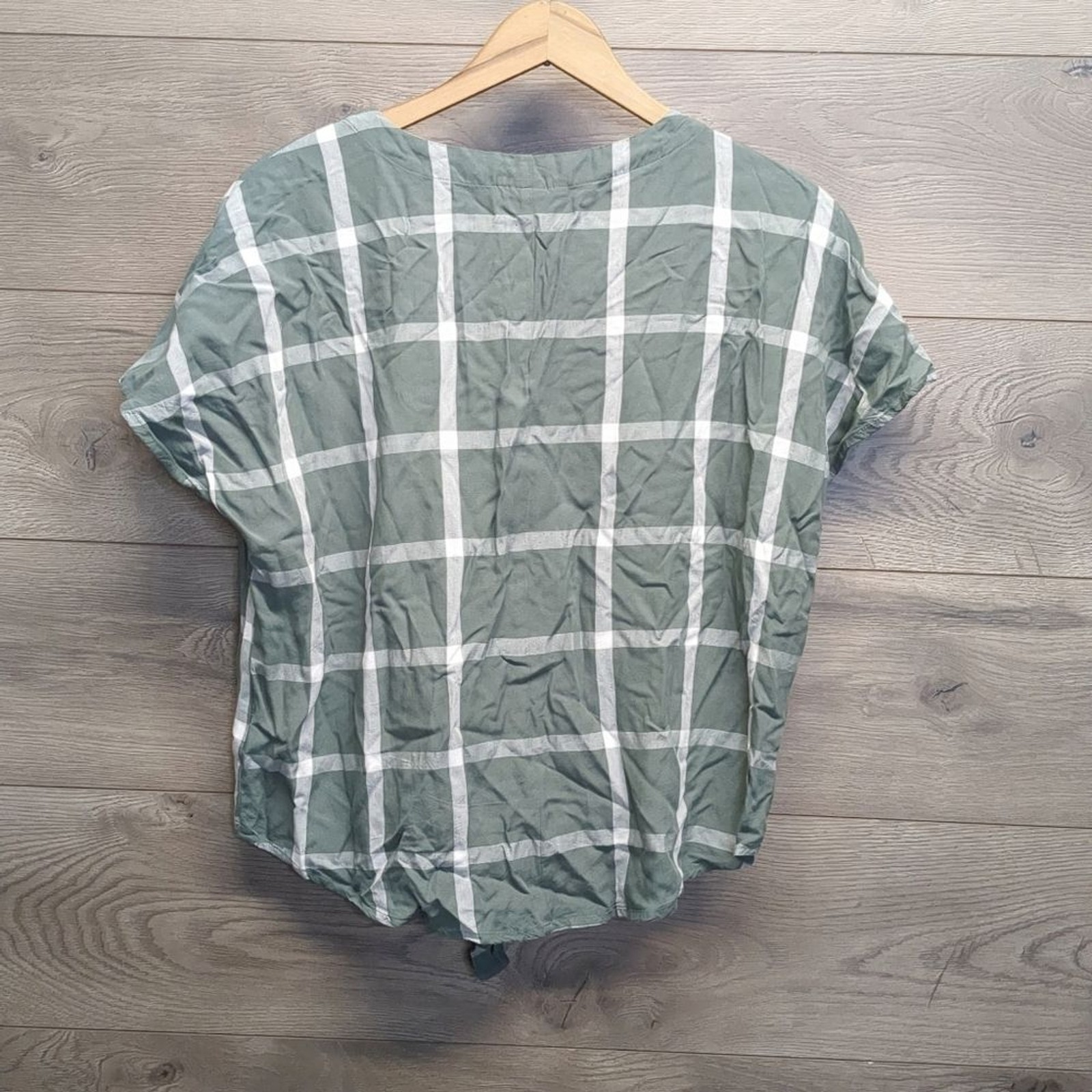 Universal Thread Olive Plaid Button-Down Shirt Wo… - image 5