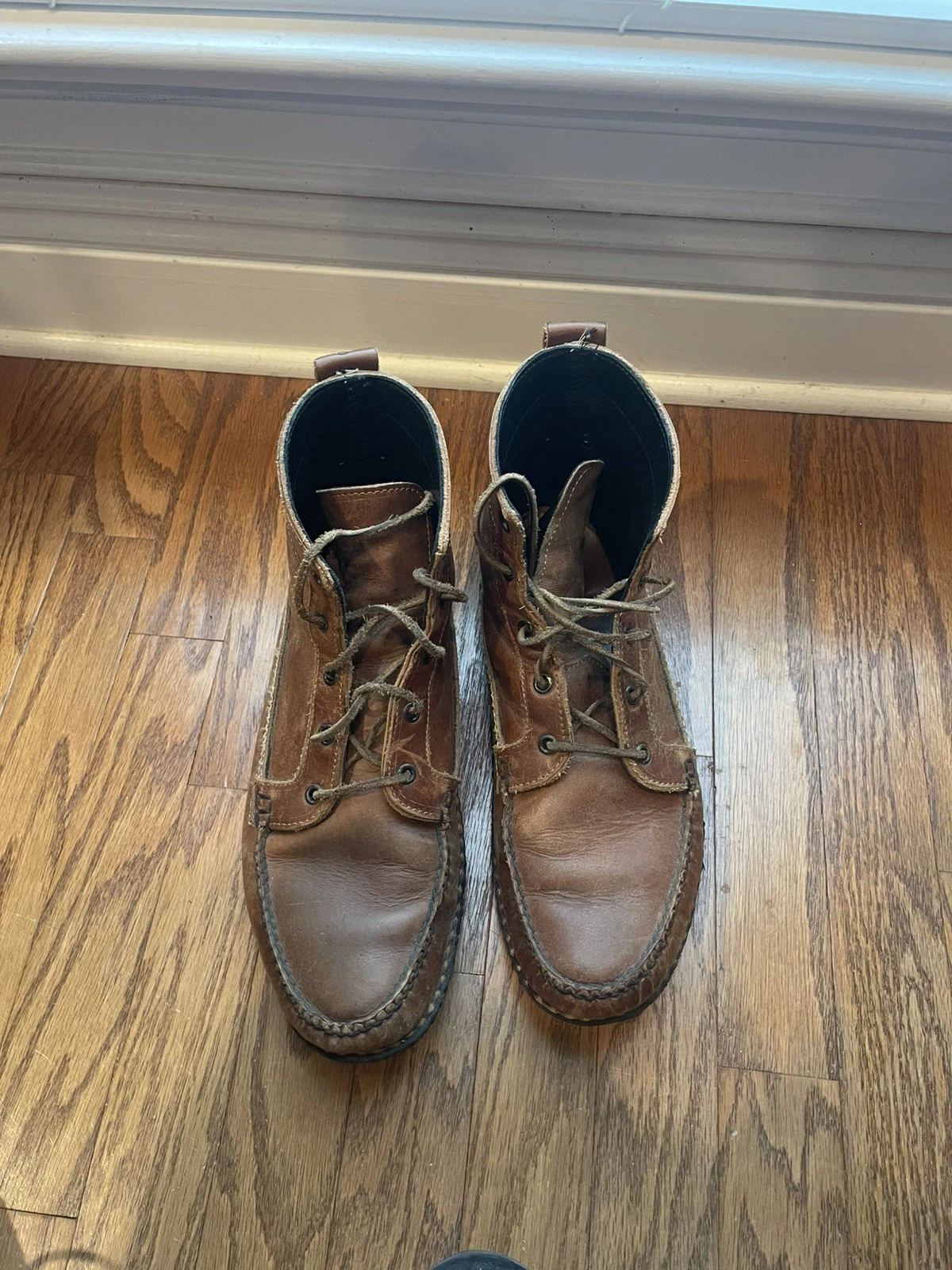 Quoddy Mens Camp Boot Tan Leather Vibram Sole Chukka Moc Toe 11.5 D.
Opens in a new window or tab