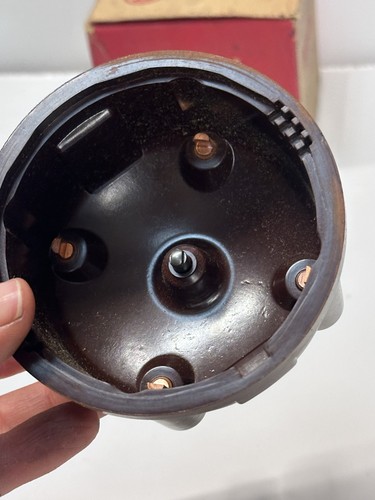 1960-1964 Bosch Volkswagen Double Cab NOS Distributor Big Cap 235 522 232 - Picture 5 of 6
