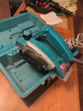 Makita Power Planer 1900B 15000 RPM 