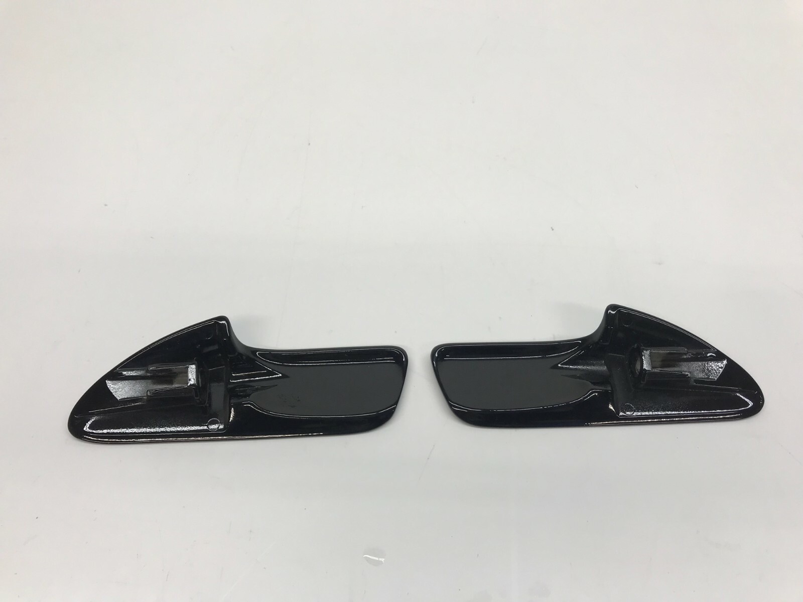 FERRARI 488 LEFT AND RIGHT EXTERIOR OUTER DOOR HANDLES OEM 87217610 87217710