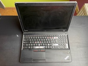 LENOVO thinkpad DEFEKT TP00021A Ersatzteilspender 1200-3NG