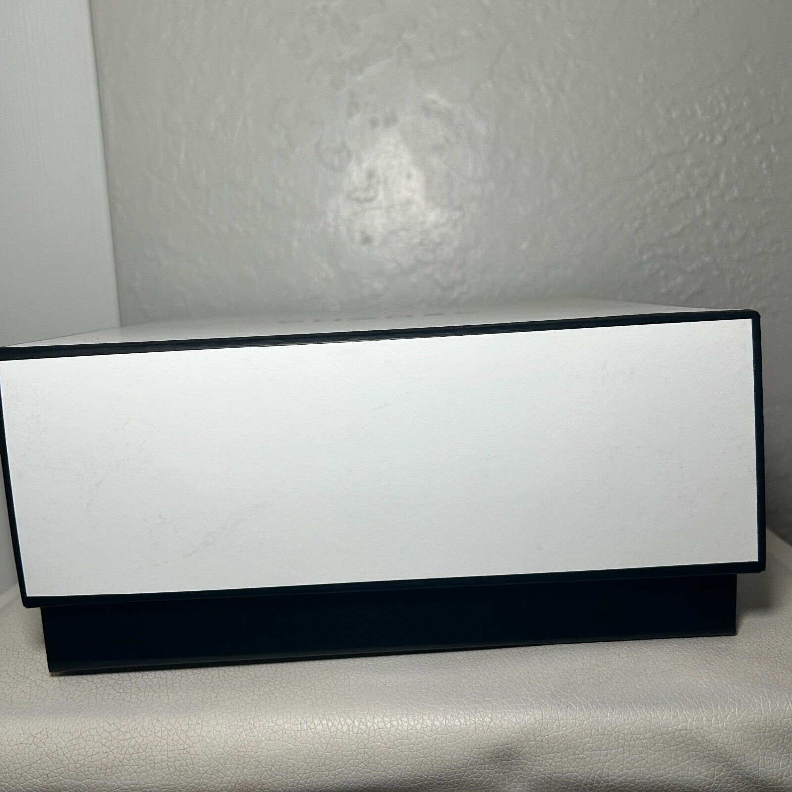 Picture 2 of 4