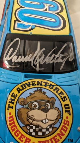 Darrell Waltrip ""Digger"" 1/24th 2009 Fusion Stock Auto signiert - Bild 2 von 10