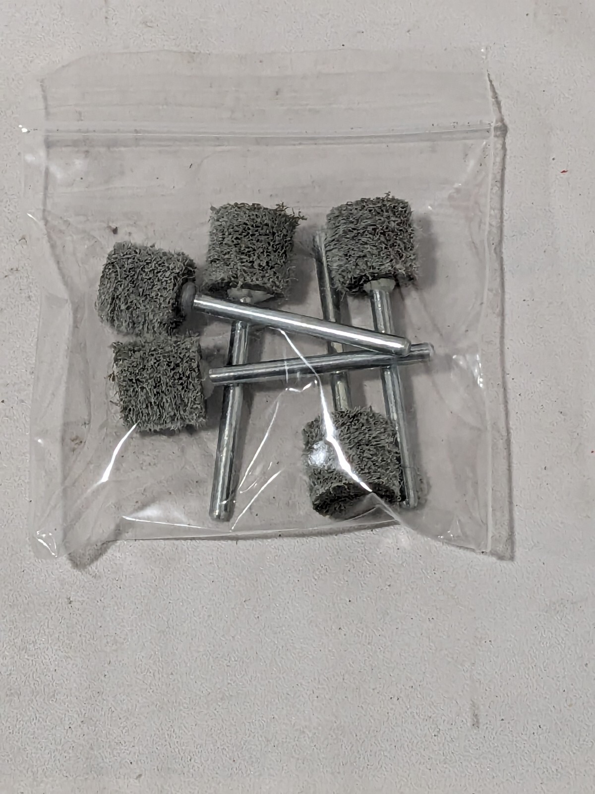 SA Mounted Point: 1/2" Thick, 1/8" Shank Dia, W185 Box of 5 7000122045