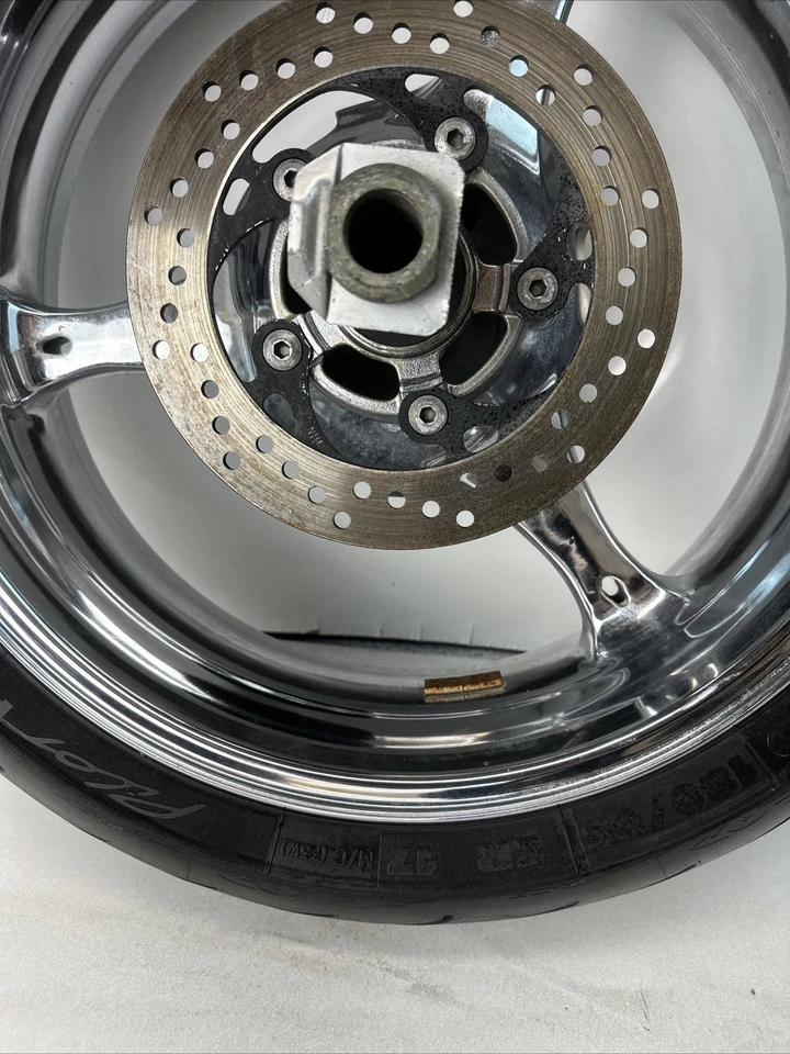 Suzuki GSXR600 750 2006 2007 OEM RUEDA TRASERA LLANTA RECTA CROMO NEUMÁTICO ROTOR Foto 2 de 4