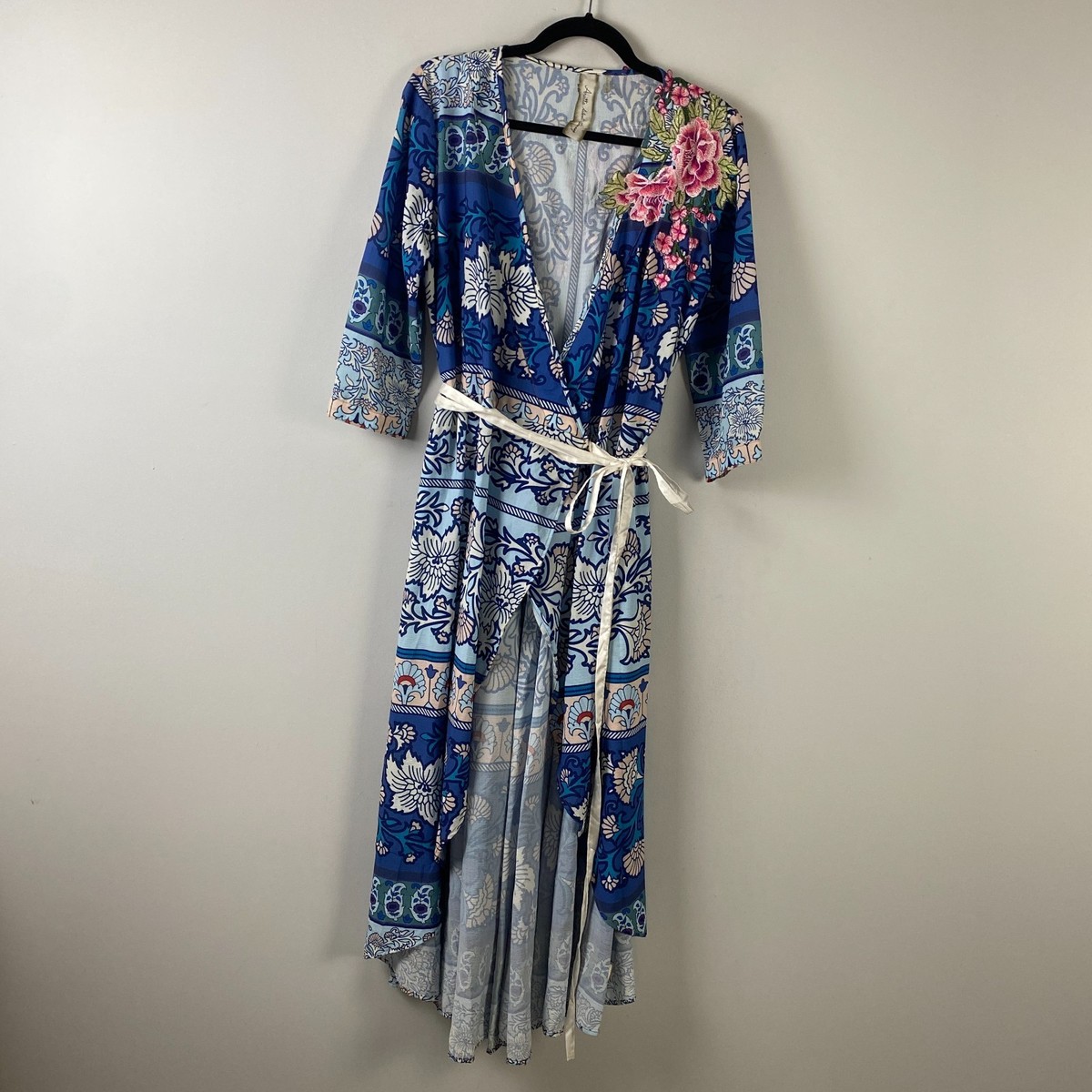 sleeveless cotton midi dress Melodie Dress, Soraya Floral / M length dress is fully Shape A Xhilaration Black With Multicolored SIZE CONVERSION:CN