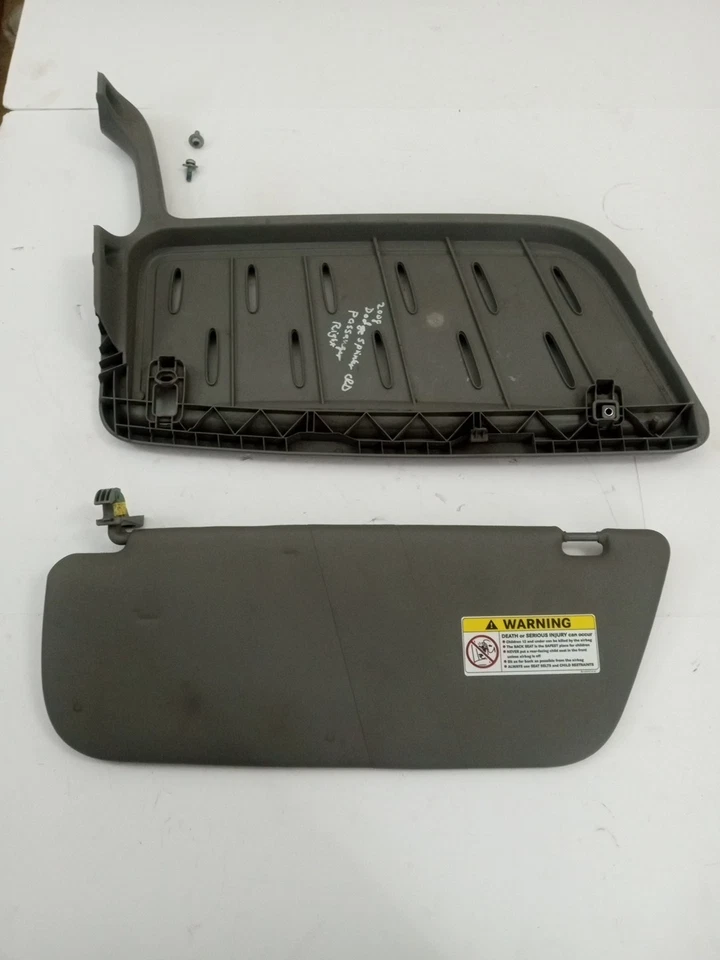 07-09 Dodge Sprinter 2500 3500 sun visor Passenger right Cargo Van a 9066900192 Foto 2 de 4