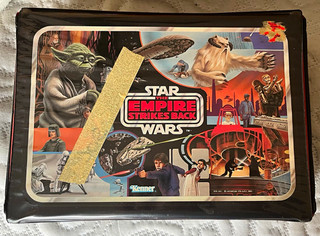 Kenner Star Wars ZWEI Empire Strikes Back Vintage Tragetaschen und Figuren