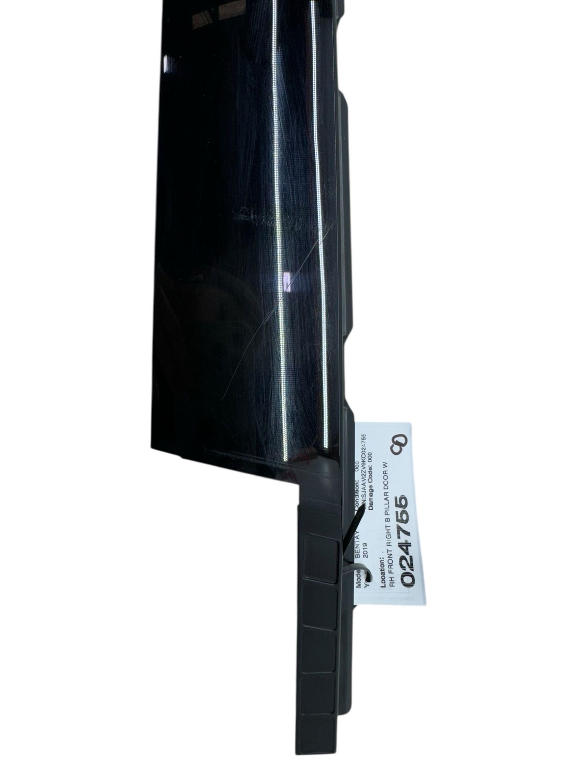 2016-2020 BENTLEY BENTAYGA OEM FRONT RIGHT B PILLAR DOOR WINDOW MOULDING *MARKS*