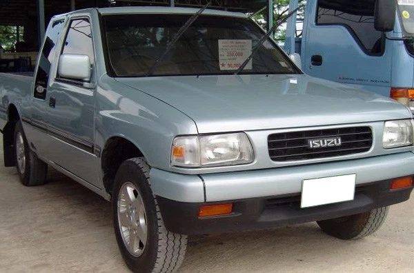 LÁMPARA DE LUZ DE PARACHOQUES DELANTERO DE 3 CABLES ESTÁNDAR Fit ISUZU PICKUP TF TFR 1991 - 1997 Foto 2 de 3