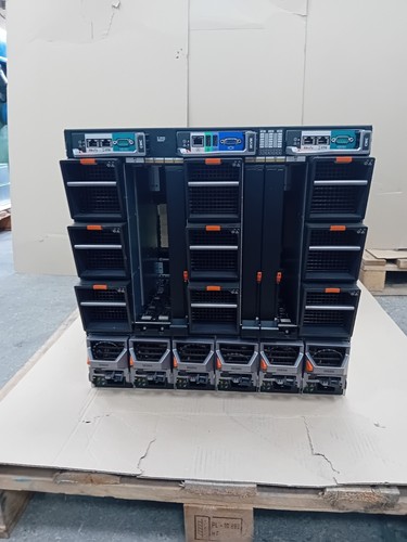 DELL M1000E v1.1 9x fan, 6x PSU, 2x CMC,1x iKVM CTO Bladecenter - Picture 2 of 2