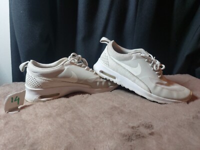 nike air max thea size 4