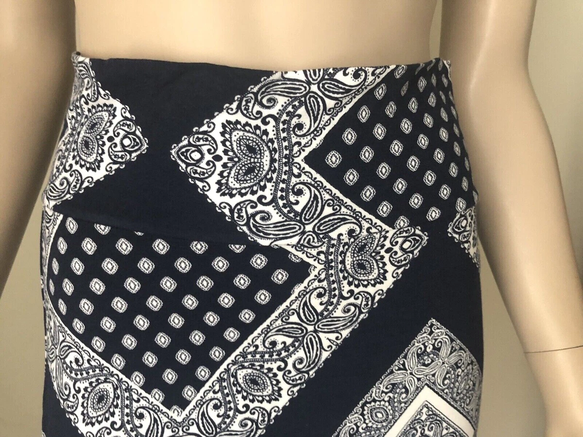 Navy maxi skirt size 6 top