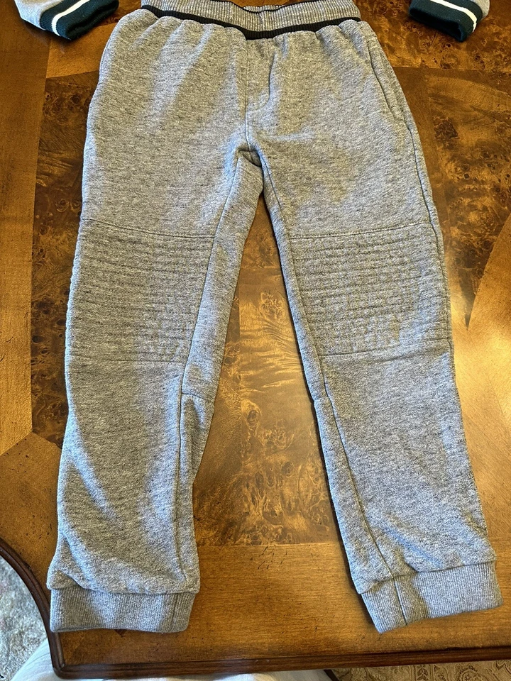 Mayoral Sudaderas 6Y (Funciona Pequeño) y Cremallera Completa Sudadera 3Y Foto 3 de 4