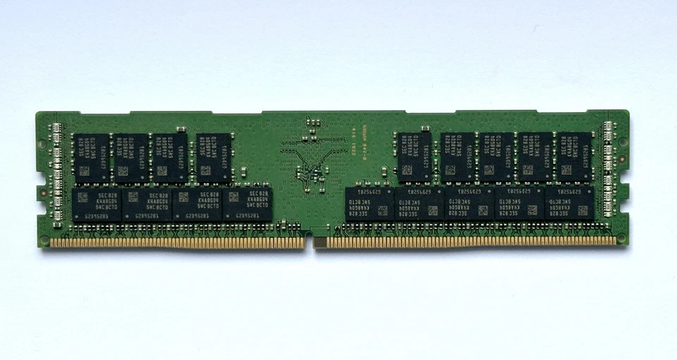 2 x 32GB Samsung M393A4K40CB2-CTD Server RAM, DDR4, Low Profile, PC4-2666V - Image 3 of 3