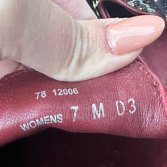 Womens Size 7 Black Geometric Pattern Loafers Bur… - image 8